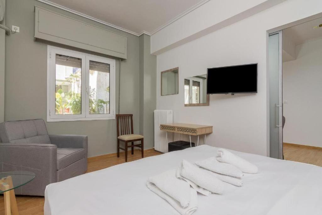 אתונה Fully Renovated 1 Bedroom Condo מראה חיצוני תמונה